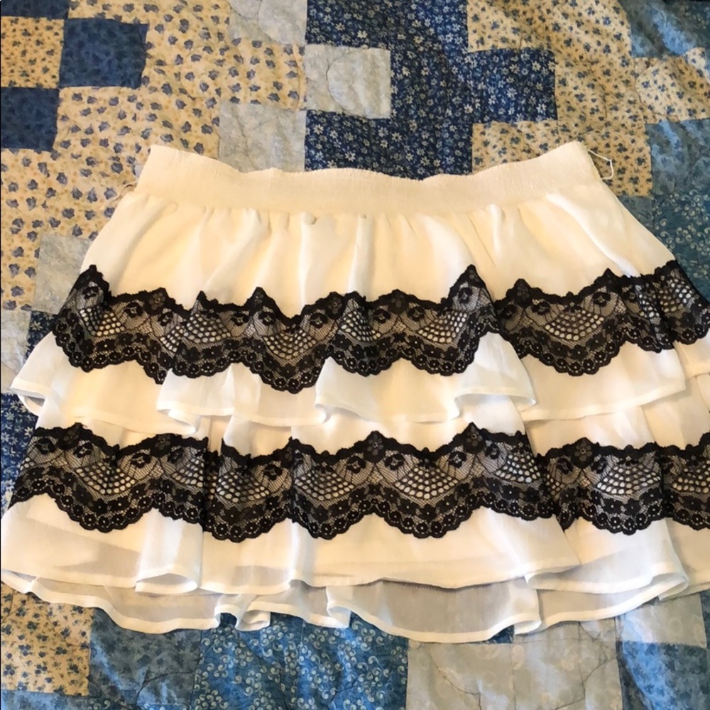 Black and White Candies layered mini skirt